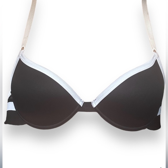 Dolce & Gabbana Vintage Sporty Black White Outerwear Push-Up Logo Bra 30C / 30B - Picture 1 of 14